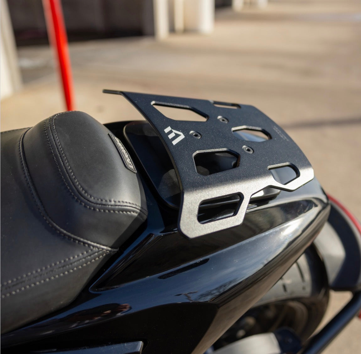 Livewire S2 Mulholland street solo rack