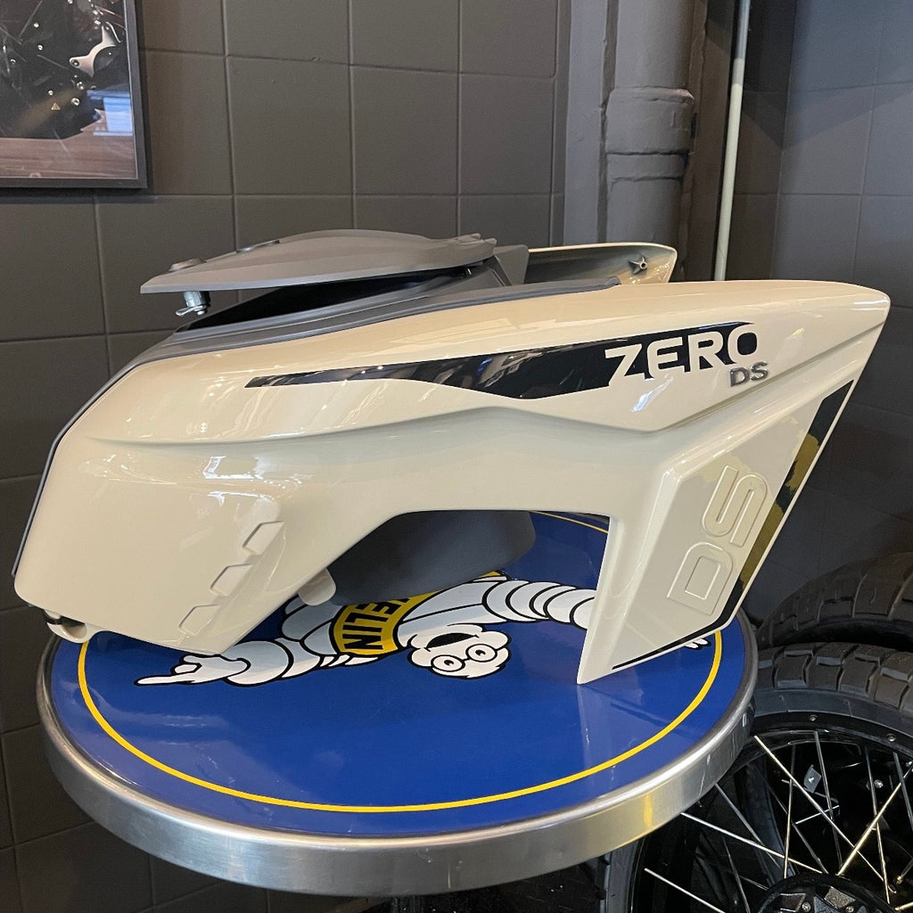 24-08283-91 | PAINTED DS TANK TRUNK ASSEMBLY 22MY QUICKSAND